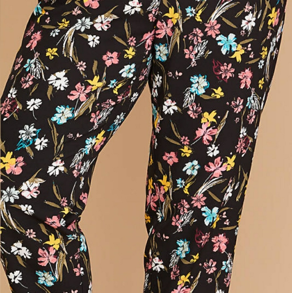 NWT Lane Bryant Floral Tie-Hem Crop Pants - Picture 4 of 4